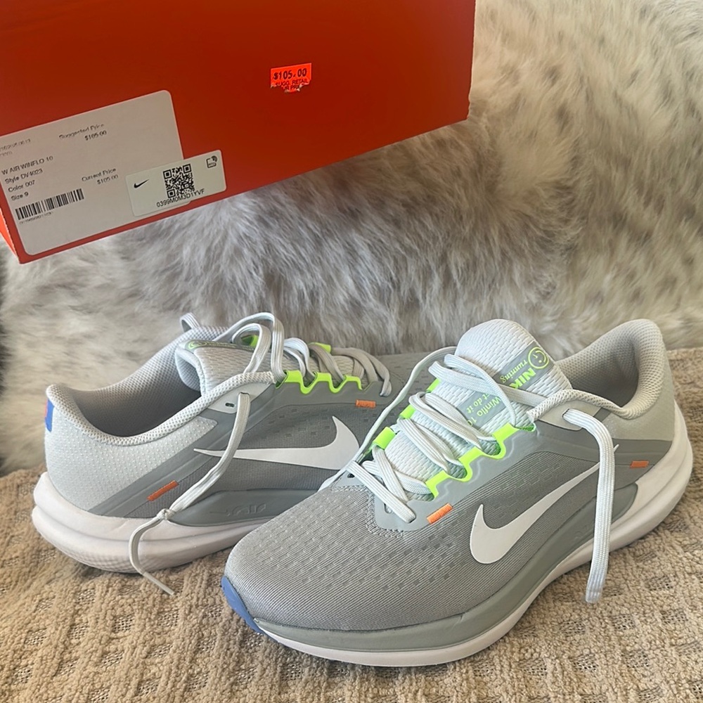 Nike Gray and Neon Green Women's Sneakers